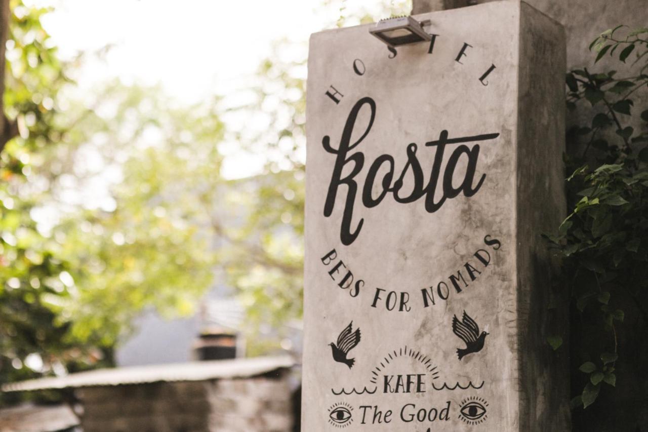 Kosta Hostel Seminyak Exterior foto